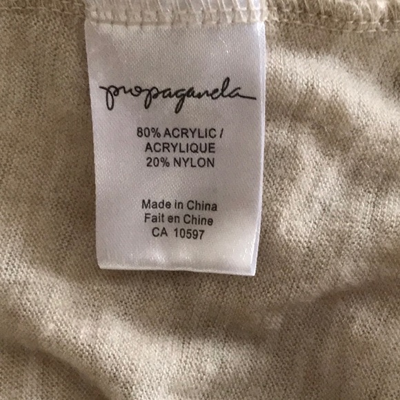 Propaganda Cardigan - Picture 4 of 4